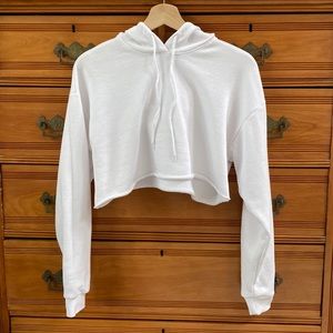 💰 3/$24 Forever 21 crop hoodie size S